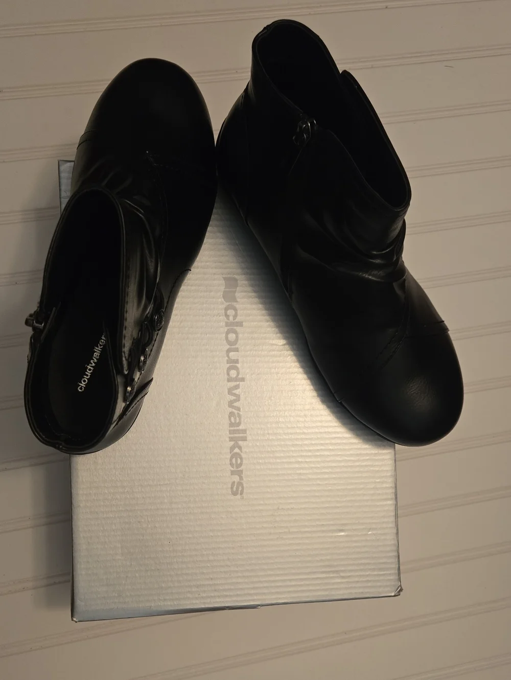 cloudwalkers comfortable black